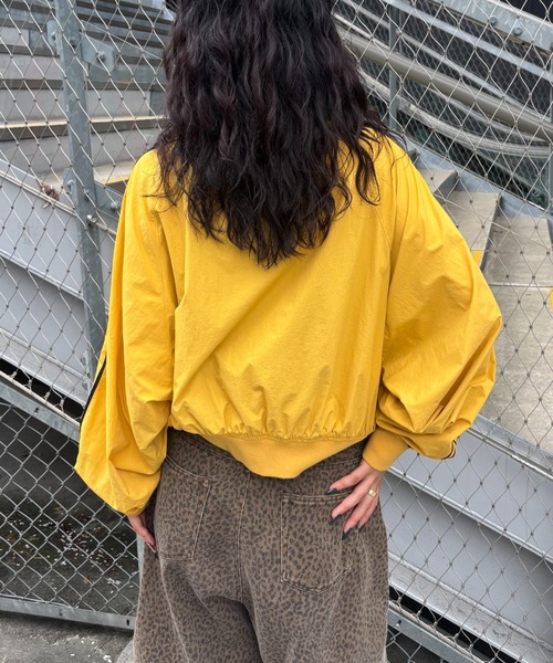 セール】【WEB限定】Sロゴナイロントラックジャケット（ナイロン
