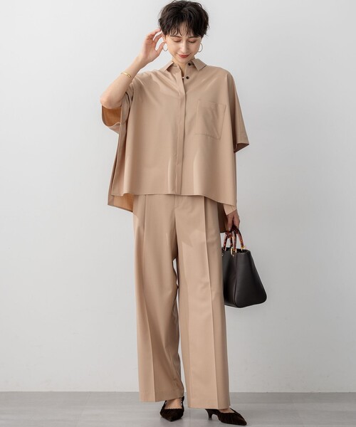 23区(ニジュウサンク)の「【洗える】TWマットクロス ポンチョシルエット シャツ(シャツ/ブラウス・レディース・グレー系/黄土色系・38)」の6枚目の写真
