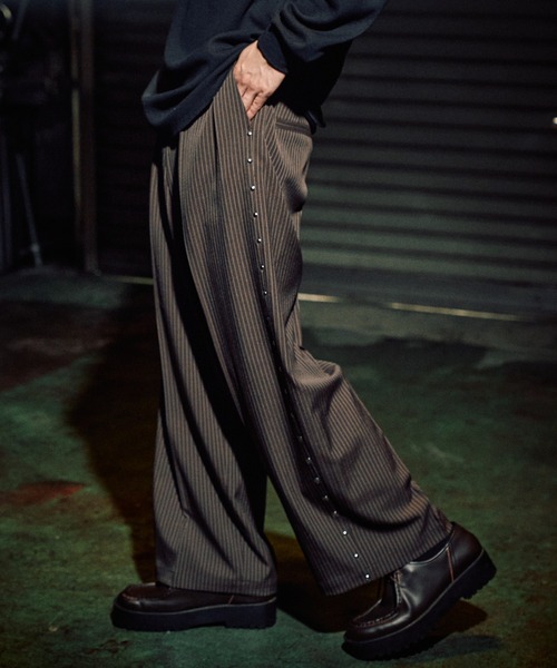 CASPER JOHN（キャスパージョン）の「Hot fit rivet slacks/ホットフィットリベットスラックス（スラックス・メンズ・グレー/ブラック/ブラック系/ブラウン系/ブラウン・X-SMALL/SMALL/MEDIUM/LARGE）」の9枚目の写真