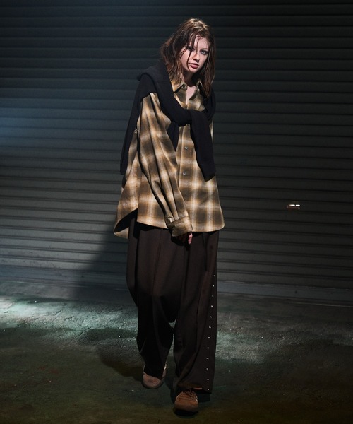 CASPER JOHN（キャスパージョン）の「Hot fit rivet slacks/ホットフィットリベットスラックス（スラックス・メンズ・グレー/ブラック/ブラック系/ブラウン系/ブラウン・X-SMALL/SMALL/MEDIUM/LARGE）」の16枚目の写真