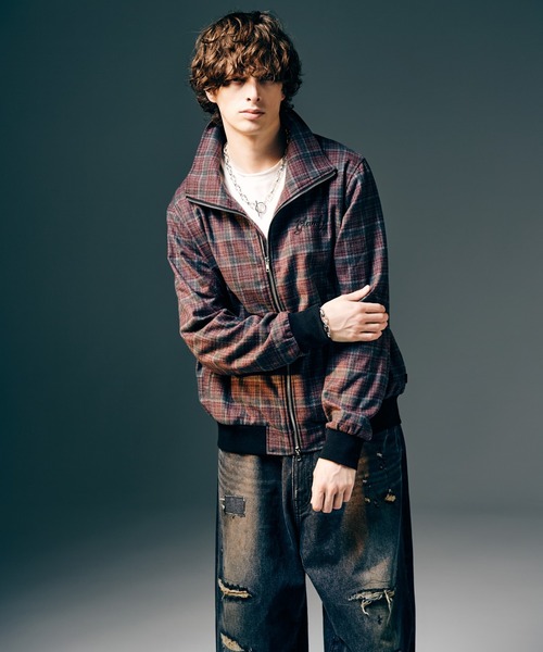 glamb（グラム）の「High Neck Track Jacket / ハイネックトラックジャケット（その他アウター・メンズ・ブラック/レッド/ネイビー・S/M/L）」の15枚目の写真