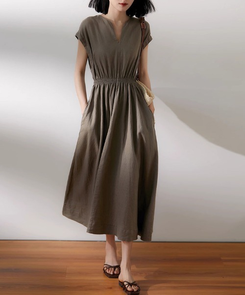 ONEP STAR（ワンピスター）の「キーネックロングワンピース（ワンピース・レディース・カーキ/ブルー・MEDIUM/LARGE/X-LARGE）」の2枚目の写真