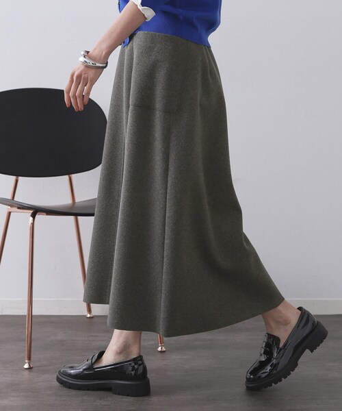 OPAQUE.CLIP（オペークドットクリップ）の「ウールライクフレアスカート【洗濯機OK】（スカート・レディース・チャコールグレー/グレー/キャメル・40/38/42）」の4枚目の写真
