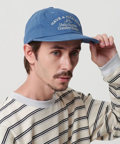 HELLO SUNRISE（ハローサンライズ）の「＜HELLO SUNRISE＞タイポグラフィ アーチ ロゴ 6パネル キャップ（キャップ・メンズ・ブラック/ロイヤルブルー・FREE）」の2枚目の写真