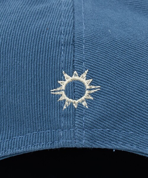 HELLO SUNRISE（ハローサンライズ）の「＜HELLO SUNRISE＞タイポグラフィ アーチ ロゴ 6パネル キャップ（キャップ・メンズ・ブラック/ロイヤルブルー・FREE）」の13枚目の写真