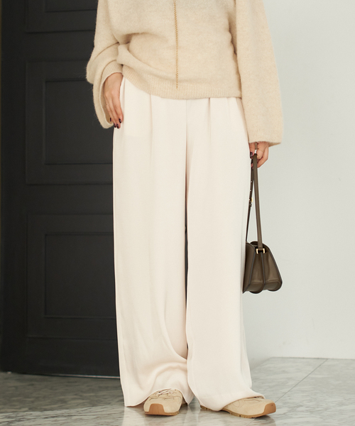 plage(プラージュ)の「《追加》dull satin relax パンツ(その他パンツ・レディース・アイボリー/ブラック・36/38/34)」の7枚目の写真