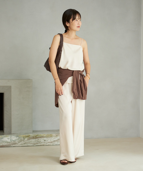 plage(プラージュ)の「《追加》dull satin relax パンツ(その他パンツ・レディース・アイボリー/ブラック・36/38/34)」の4枚目の写真