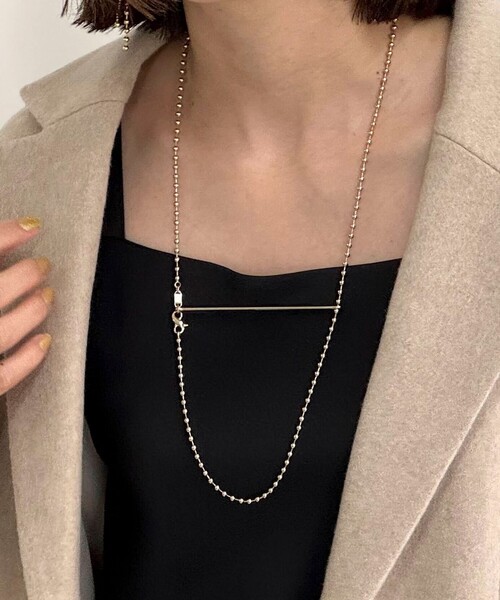 grace grace （グラスグラス）の「【grace grace/グラスグラス】ロングフックボールアレンジネックレス（ネックレス・レディース・ゴールド/シルバー・FREE）」の4枚目の写真