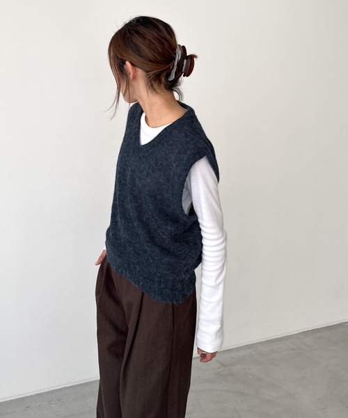 CANAL JEAN（キャナルジーン）の「El mar　アルパカ混Vニットベスト（ベスト・レディース・ネイビー/グレー・ONE SIZE）」の6枚目の写真