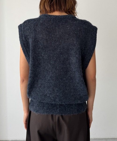 CANAL JEAN（キャナルジーン）の「El mar　アルパカ混Vニットベスト（ベスト・レディース・ネイビー/グレー・ONE SIZE）」の12枚目の写真