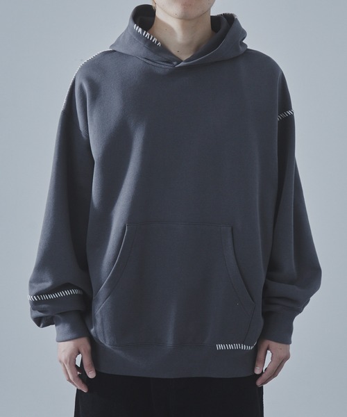 SLICK（スリック）の「【SLICK/スリック】Compact Fleece Embroidery Sweat Pull Parka/コンパクトフリースエンブロイダリープルパーカー / ヘビィーウェイト（パーカー・メンズ・ブラック/ライトグレー/スミクロ・1/2/3）」の5枚目の写真