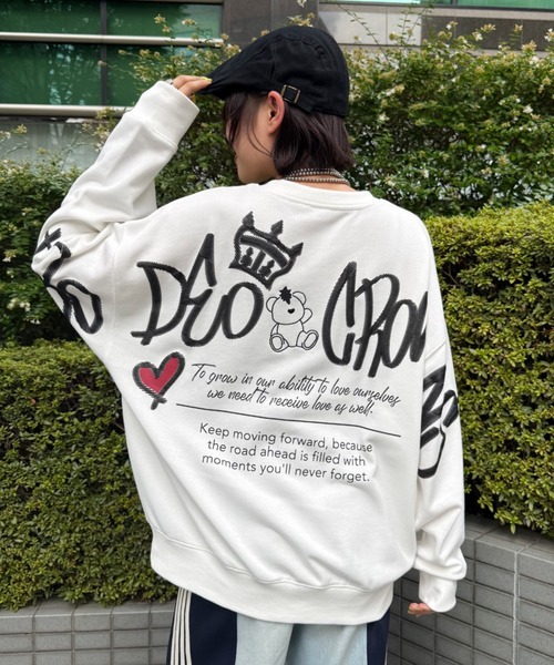 RODEO CROWNS WIDE BOWL（ロデオクラウンズワイドボウル）の「BRIDGE BEARスウェットトップス（スウェット・レディース・ブラック/ブラウン/オフホワイト/ピンク/グレー×ホワイト・FREE）」の2枚目の写真