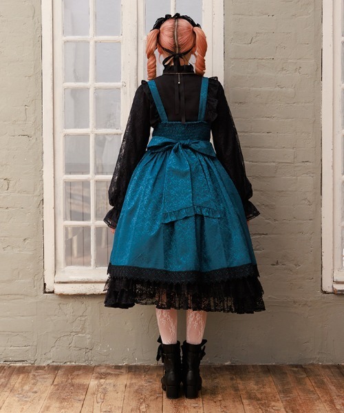 Chalmiere（シャルミエール）の「クロスモチーフジャンスカ