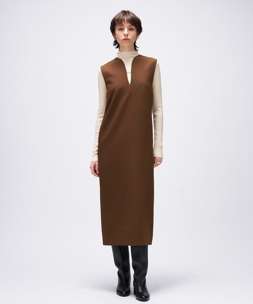 cloenc(クロエンス)の「【マシンウォッシュ】キーネックジャンパースカート(ワンピース・レディース・ブラック/ダークブラウン/ボルドー・02/01/03)」の3枚目の写真