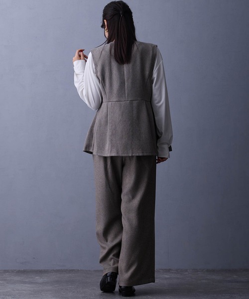 NICOLE white（ニコルホワイト）の「セットアップ【ベスト＆ワイドパンツ】（ワンピース・レディース・ブラウン/グレー・FREE）」の5枚目の写真