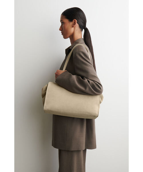 マレ ボウリングバッグ - スエード（ハンドバッグ）｜COS（コス）の