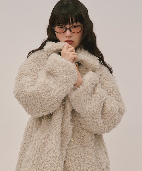 loin nuit（ロワンニュイ）の「nuance button poodle coat