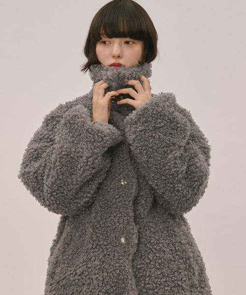 loin nuit（ロワンニュイ）の「nuance button poodle coat