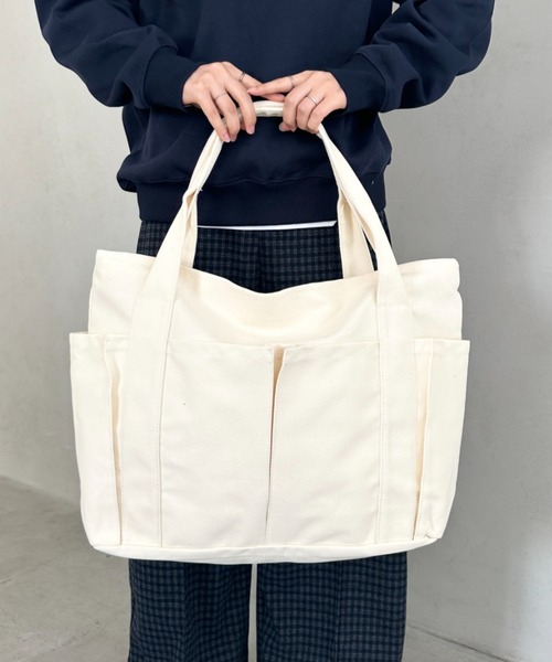 MYMOOD.(マイムード)の「【A4収納可能】大容量キャンバストートバッグ(トートバッグ・レディース・アイボリー/ブラック・FREE)」の7枚目の写真