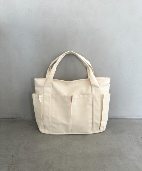 MYMOOD.(マイムード)の「【A4収納可能】大容量キャンバストートバッグ(トートバッグ・レディース・アイボリー/ブラック・FREE)」の16枚目の写真