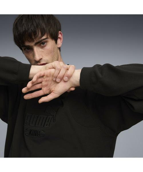 PUMA(プーマ)の「PUMA プーマ メンズ キング クルー スウェット(スウェット・メンズ・レッド/ブラック・SMALL/X-LARGE/X-SMALL/MEDIUM/LARGE)」の16枚目の写真