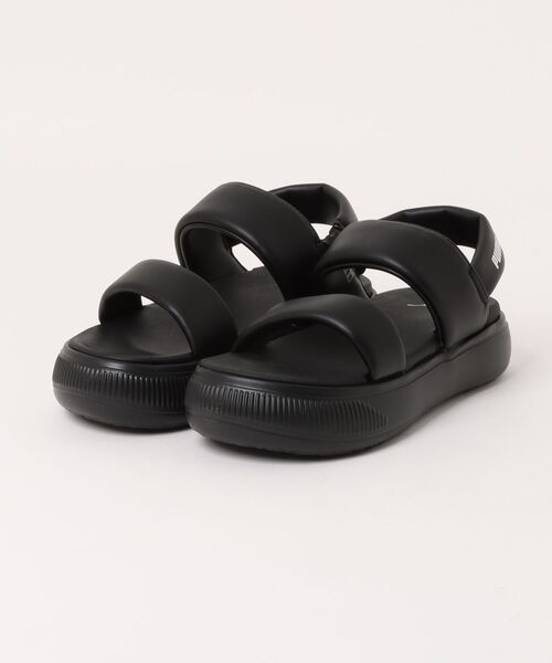 PUMA(プーマ)の「【PUMA】MAYU PUFFY SANDALS ウィメ(スニーカー・レディース・ブラック・M/L)」の1枚目の写真