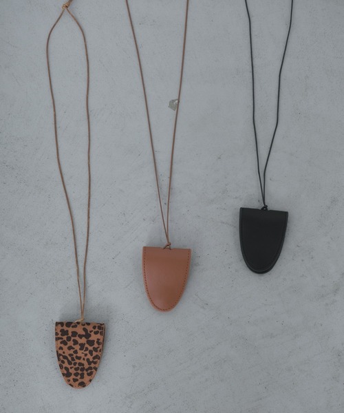 Shelly island（シェリーアイランド）の「マグネットメガネホルダーネックレス（ネックレス・レディース・ブラック/その他/ブラウン・FREE）」の9枚目の写真