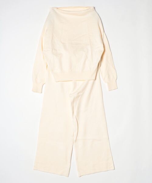 FREE STYLISTS(フリー スタイリスト)の「YUGA_YGMC Off-the-shoulder top + loose-fitting pants set(セットアップ・レディース・オフホワイト/グレー/ブラック・FREE)」の6枚目の写真