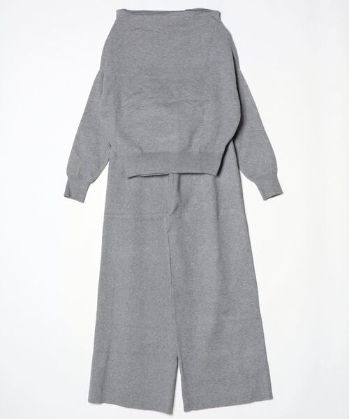 FREE STYLISTS(フリー スタイリスト)の「YUGA_YGMC Off-the-shoulder top + loose-fitting pants set(セットアップ・レディース・オフホワイト/グレー/ブラック・FREE)」の9枚目の写真