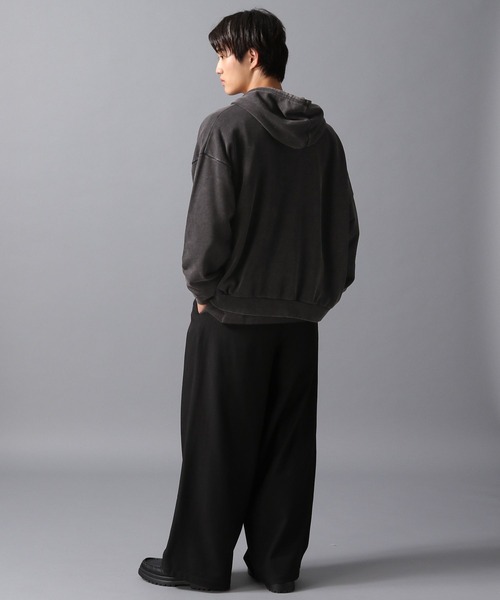 LAKOLE(ラコレ)の「ウォッシュドZIPパーカー / 594034(パーカー・メンズ・ライトグレー/レッド/チャコール・MEDIUM/LARGE)」の8枚目の写真