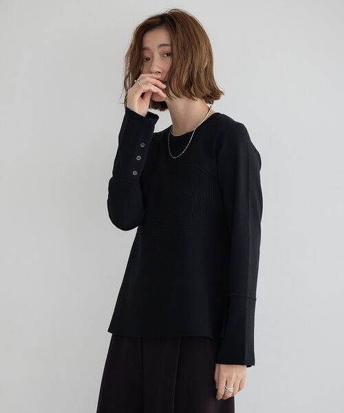 YECCA VECCA(イェッカヴェッカ)の「ビスチェデザインニット(ニット/セーター・レディース・ブラック/アイボリー/ブルー・FREE)」の5枚目の写真