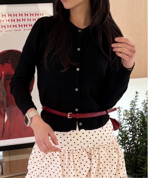 Vini（ヴィニ）の「クルーネックショートカーディガン（カーディガン/ボレロ・レディース・レッド/ブラック/グレー・FREE）」の2枚目の写真