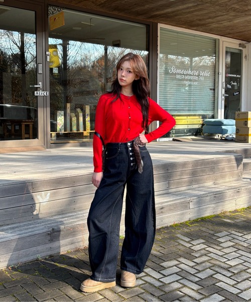 Vini（ヴィニ）の「クルーネックショートカーディガン（カーディガン/ボレロ・レディース・レッド/ブラック/グレー・FREE）」の11枚目の写真