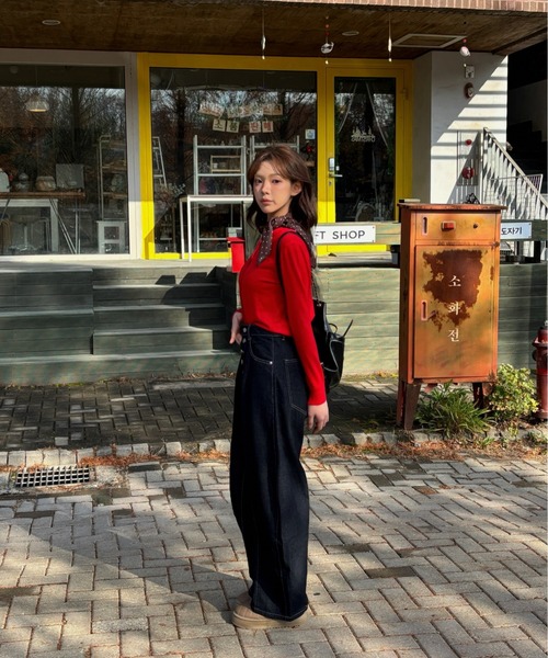 Vini（ヴィニ）の「クルーネックショートカーディガン（カーディガン/ボレロ・レディース・レッド/ブラック/グレー・FREE）」の16枚目の写真