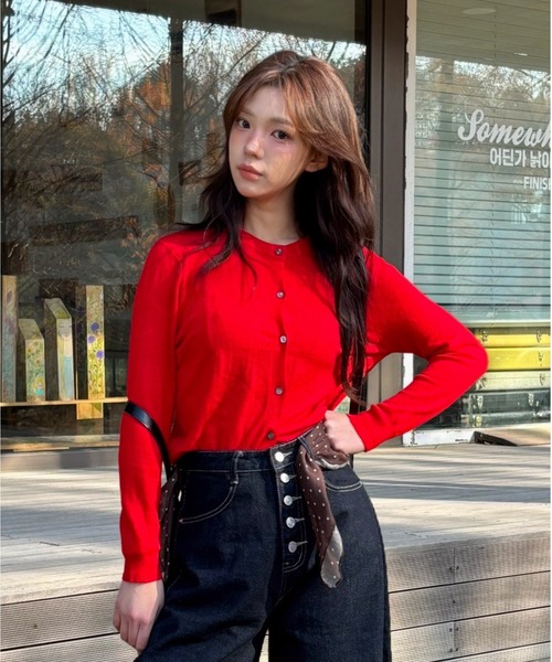 Vini（ヴィニ）の「クルーネックショートカーディガン（カーディガン/ボレロ・レディース・レッド/ブラック/グレー・FREE）」の10枚目の写真