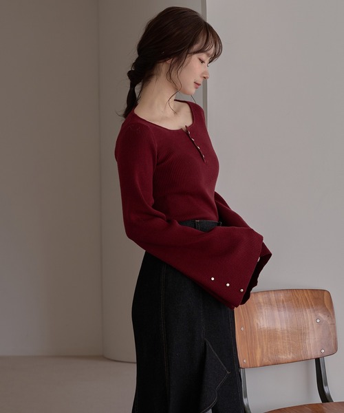 mideal(マイディール)の「button design flare sleeve rib knit / ボタンデザインフレアスリーブリブニット(ニット/セーター・レディース・ブラウン/ボルドー/ネイビー/アイボリー・FREE)」の8枚目の写真