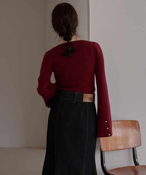 mideal(マイディール)の「button design flare sleeve rib knit / ボタンデザインフレアスリーブリブニット(ニット/セーター・レディース・ブラウン/ボルドー/ネイビー/アイボリー・FREE)」の9枚目の写真