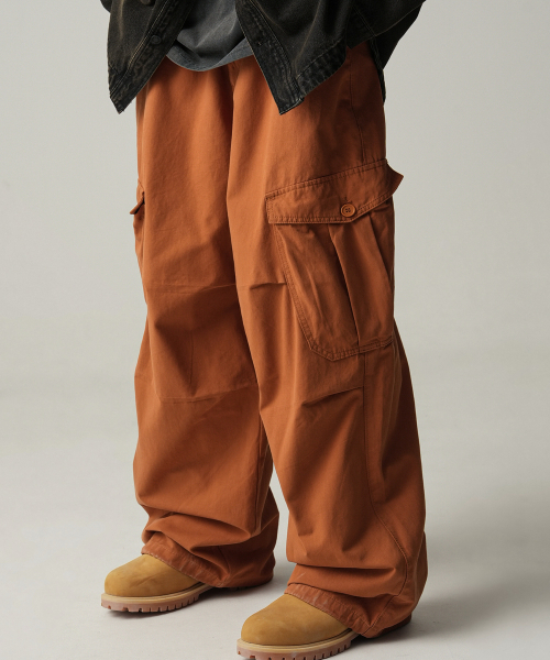 AVANDRESS(アバンドレス )の「Enter Wide Cargo Cotton Pants CAMO(デニムパンツ・メンズ・カーキ・SMALL/MEDIUM/LARGE/X-LARGE)」の6枚目の写真