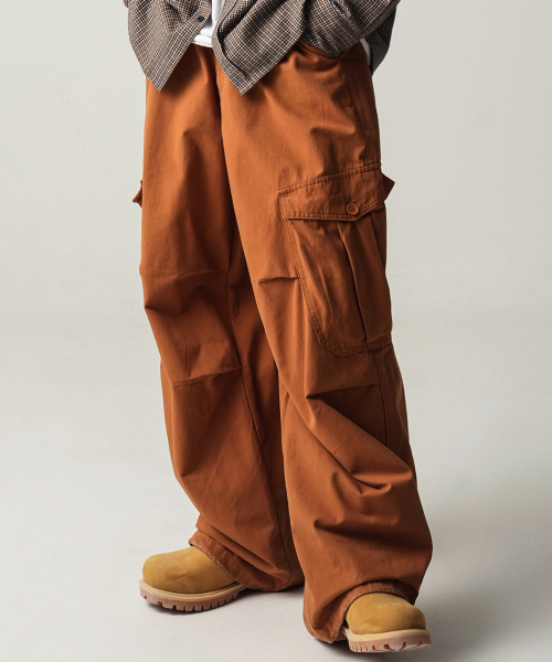 AVANDRESS(アバンドレス )の「Enter Wide Cargo Cotton Pants CAMO(デニムパンツ・メンズ・カーキ・SMALL/MEDIUM/LARGE/X-LARGE)」の7枚目の写真