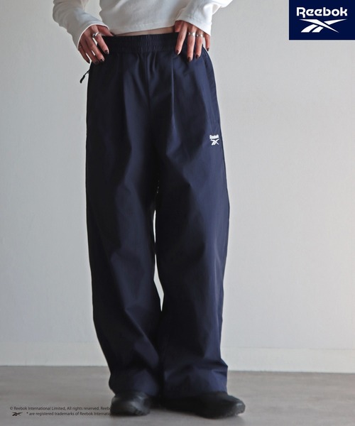 COURO(コウロ)の「【Reebok/リーボック】 別注 スモールベクター刺繍ナイロンパンツ(その他パンツ・レディース・アイボリー/ブラック/ネイビー/チャコールグレー/ライトグレー/グリーン系/ダークブラウン・S/M/L/XL)」の7枚目の写真