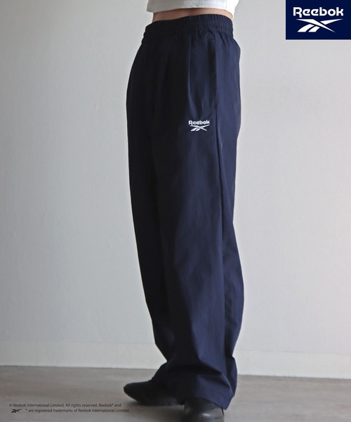 COURO(コウロ)の「【Reebok/リーボック】 別注 スモールベクター刺繍ナイロンパンツ(その他パンツ・レディース・アイボリー/ブラック/ネイビー/チャコールグレー/ライトグレー/グリーン系/ダークブラウン・S/M/L/XL)」の10枚目の写真
