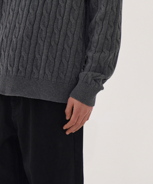 MUSINSA STANDARD（ムシンサスタンダード）の「コットンケーブルクルーネックニット[グレー]（ニット/セーター・メンズ・その他・SMALL/MEDIUM/LARGE/X-LARGE/XX-LARGE）」の6枚目の写真
