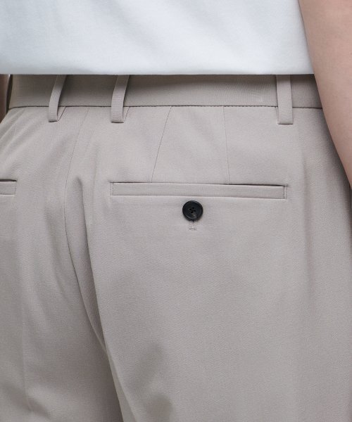 MUSINSA STANDARD（ムシンサスタンダード）の「軽量リラックステーパード隠しバンディングクロップドスラックス[ライトベージュ]（スラックス・メンズ・その他・40/38/42/29/36/34/30/26/27/28）」の8枚目の写真