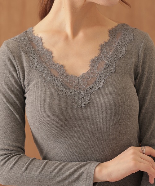 Lace Ladies(レースレディース)の「Vネック レース カップ付き リブ トップス(Tシャツ/カットソー・レディース・アイボリー/ブラック/グレー・FREE)」の17枚目の写真