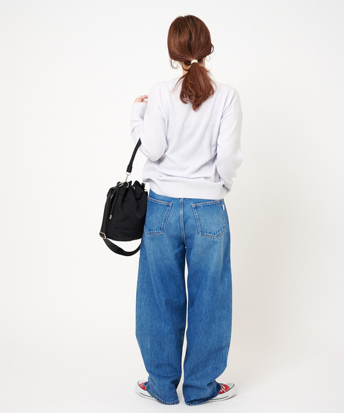 B.C STOCK（ベーセーストック）の「ナイロン巾着バッグ（ショルダーバッグ・レディース・ブラック/カーキ/ベージュ・FREE）」の6枚目の写真