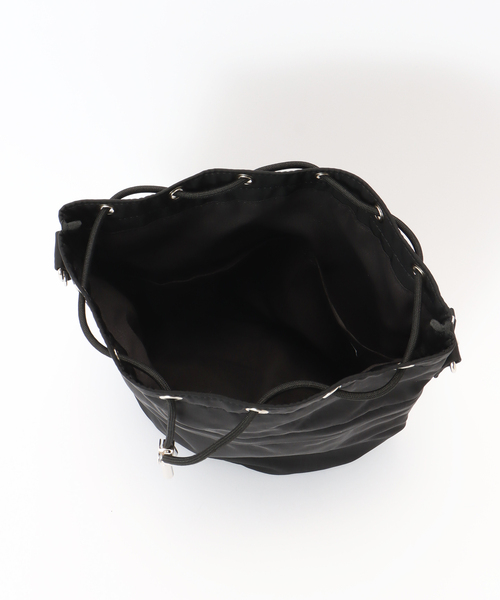 B.C STOCK（ベーセーストック）の「ナイロン巾着バッグ（ショルダーバッグ・レディース・ブラック/カーキ/ベージュ・FREE）」の12枚目の写真