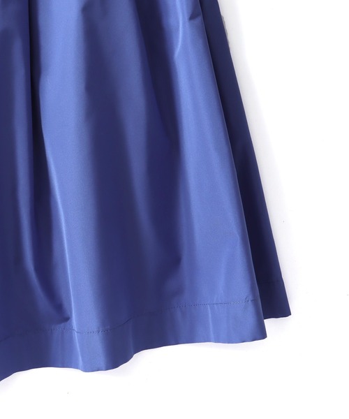 DRESSLAVE（ドレスレイブ）の「taffeta one-way tuck skirt(タフタワンウェイタックスカート)（スカート・レディース・ベージュ/ブルー・38）」の19枚目の写真