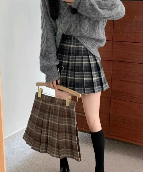 FREE STYLISTS(フリー スタイリスト)の「起毛チェック柄プリーツ ミニスカート(スカート・レディース・ブラウン/グレー・L/XL/XXL/S/M/XXXL)」の7枚目の写真