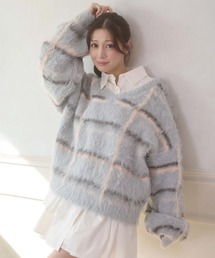 v neck plaid pattern over knit / Vネックチェックオーバーニット