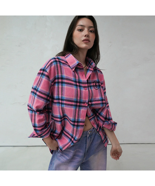 Vivacious(ビバシャス)の「Pop Over Check Shirt PINK(シャツ/ブラウス・レディース・ピンク・SMALL/MEDIUM)」の1枚目の写真